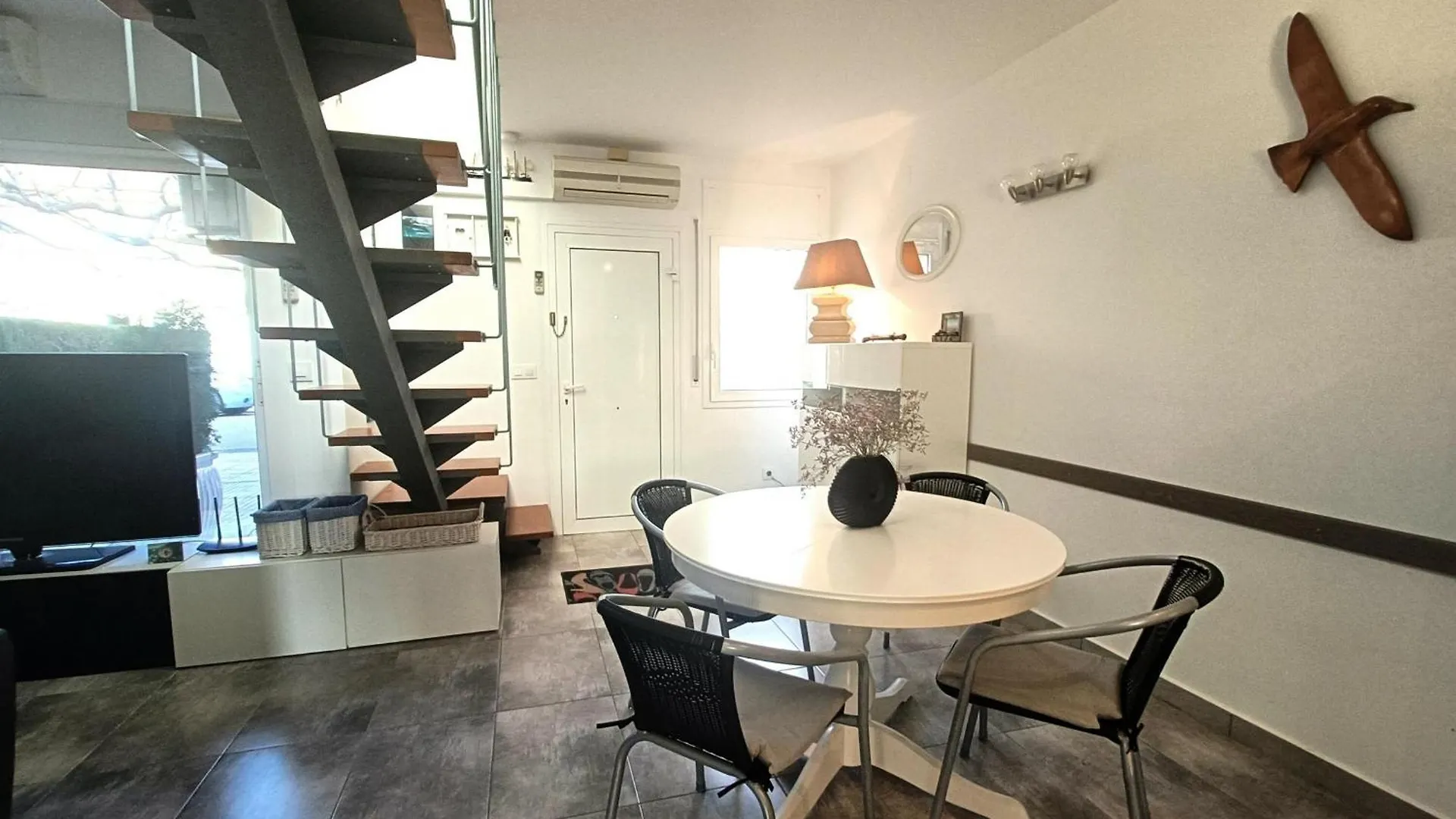 Casa Espaciosa En Roses: Ideal Para Senderismo, Ciclismo, Y Deportes Nauticos. ¡Relajate En Plena Naturaleza! - Es-258-127 罗萨斯