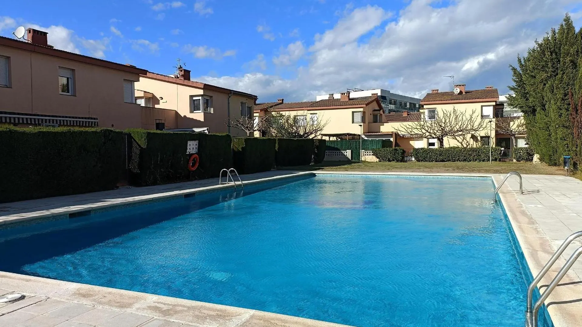 Casa Espaciosa En Roses: Ideal Para Senderismo, Ciclismo, Y Deportes Nauticos. ¡Relajate En Plena Naturaleza! - Es-258-127 度假居